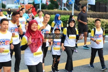 Runner Photo 4870004