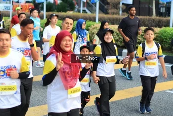 Runner Photo 4870020