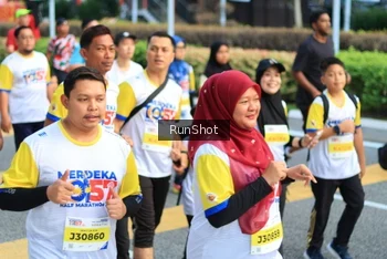 Runner Photo 4870033