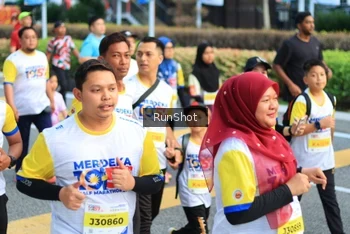 Runner Photo 4870035