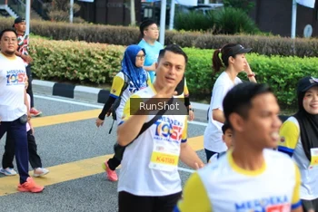 Runner Photo 4870055