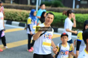 Runner Photo 4870081