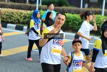 Runner Photo 4870088