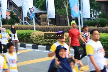 Runner Photo 4870093