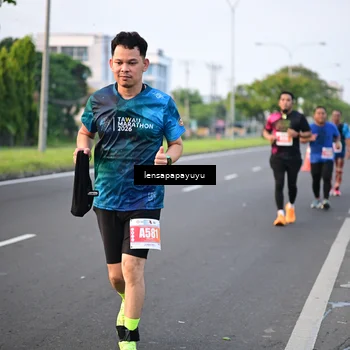 Runner Photo 4870135