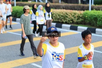 Runner Photo 4870136