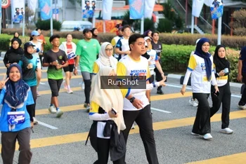 Runner Photo 4870190