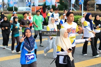 Runner Photo 4870221