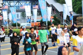 Runner Photo 4870229