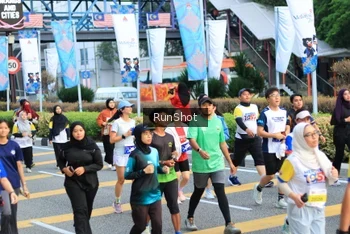Runner Photo 4870240