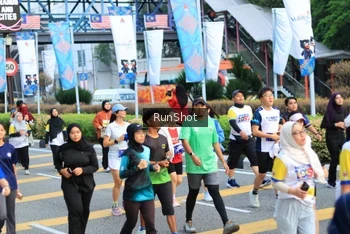Runner Photo 4870242