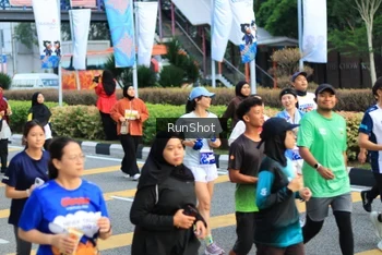 Runner Photo 4870246