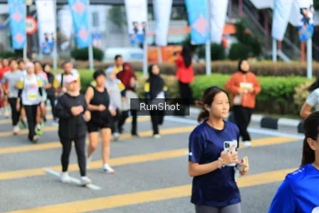 Runner Photo 4870273