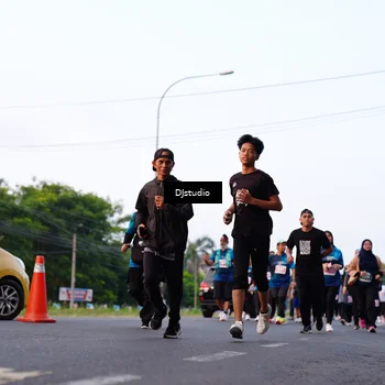 Runner Photo 4870293