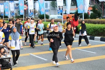 Runner Photo 4870299