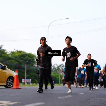 Runner Photo 4870305