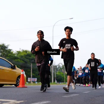 Runner Photo 4870321