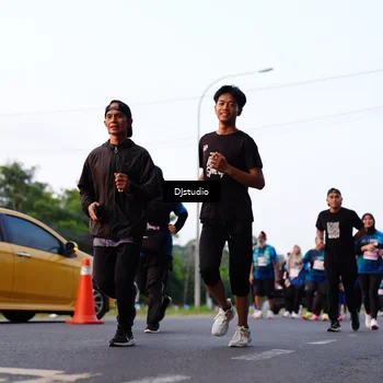 Runner Photo 4870335