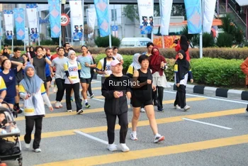 Runner Photo 4870345