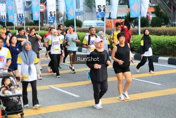 Runner Photo 4870361