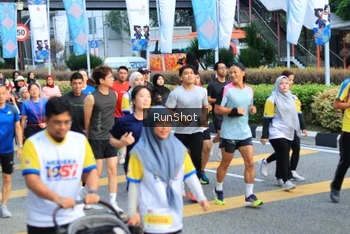 Runner Photo 4870394