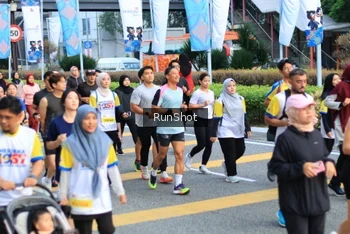 Runner Photo 4870397