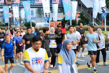 Runner Photo 4870415
