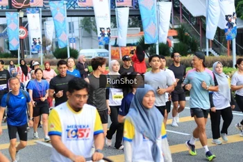 Runner Photo 4870438