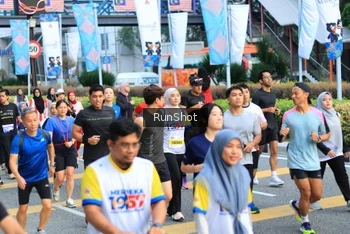 Runner Photo 4870445