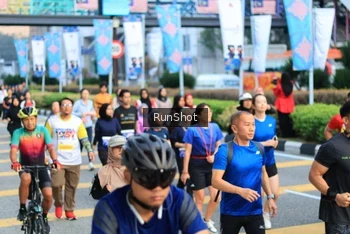 Runner Photo 4870468