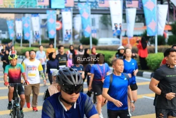 Runner Photo 4870477