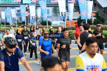 Runner Photo 4870494