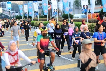 Runner Photo 4870511