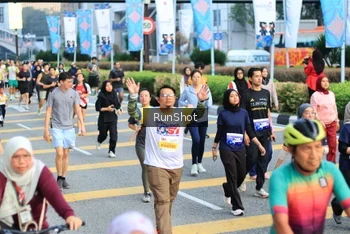 Runner Photo 4870534
