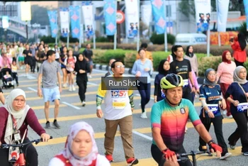 Runner Photo 4870536