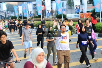 Runner Photo 4870546