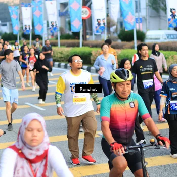 Runner Photo 4870573