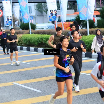 Runner Photo 4870632