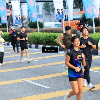 Runner Photo 4870659