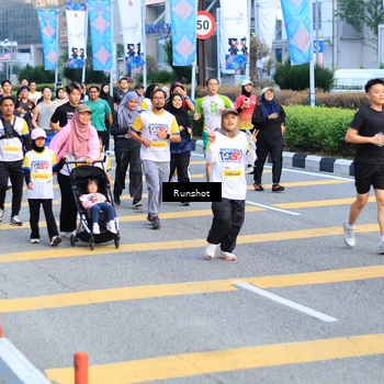 Runner Photo 4870672