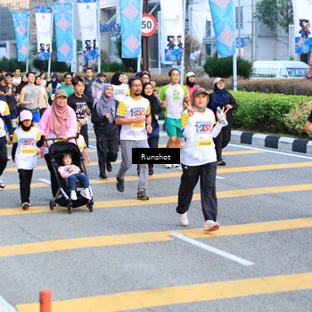 Runner Photo 4870705