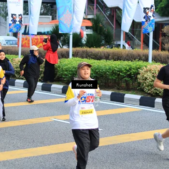 Runner Photo 4870739
