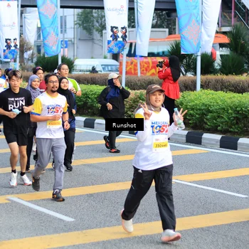 Runner Photo 4870762