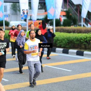 Runner Photo 4870764