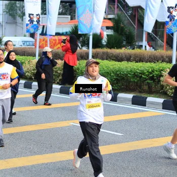 Runner Photo 4870767