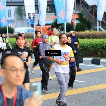 Runner Photo 4870773