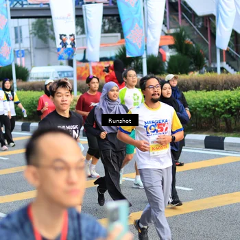 Runner Photo 4870777