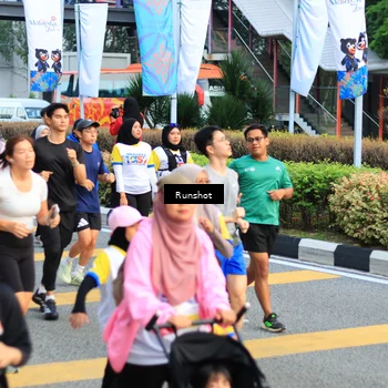 Runner Photo 4870801