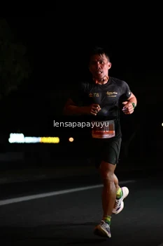 Runner Photo 4870836