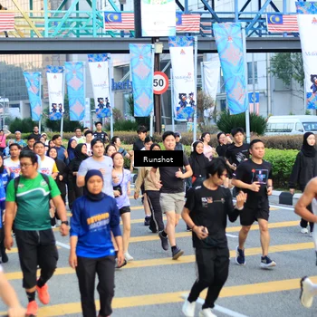 Runner Photo 4870942